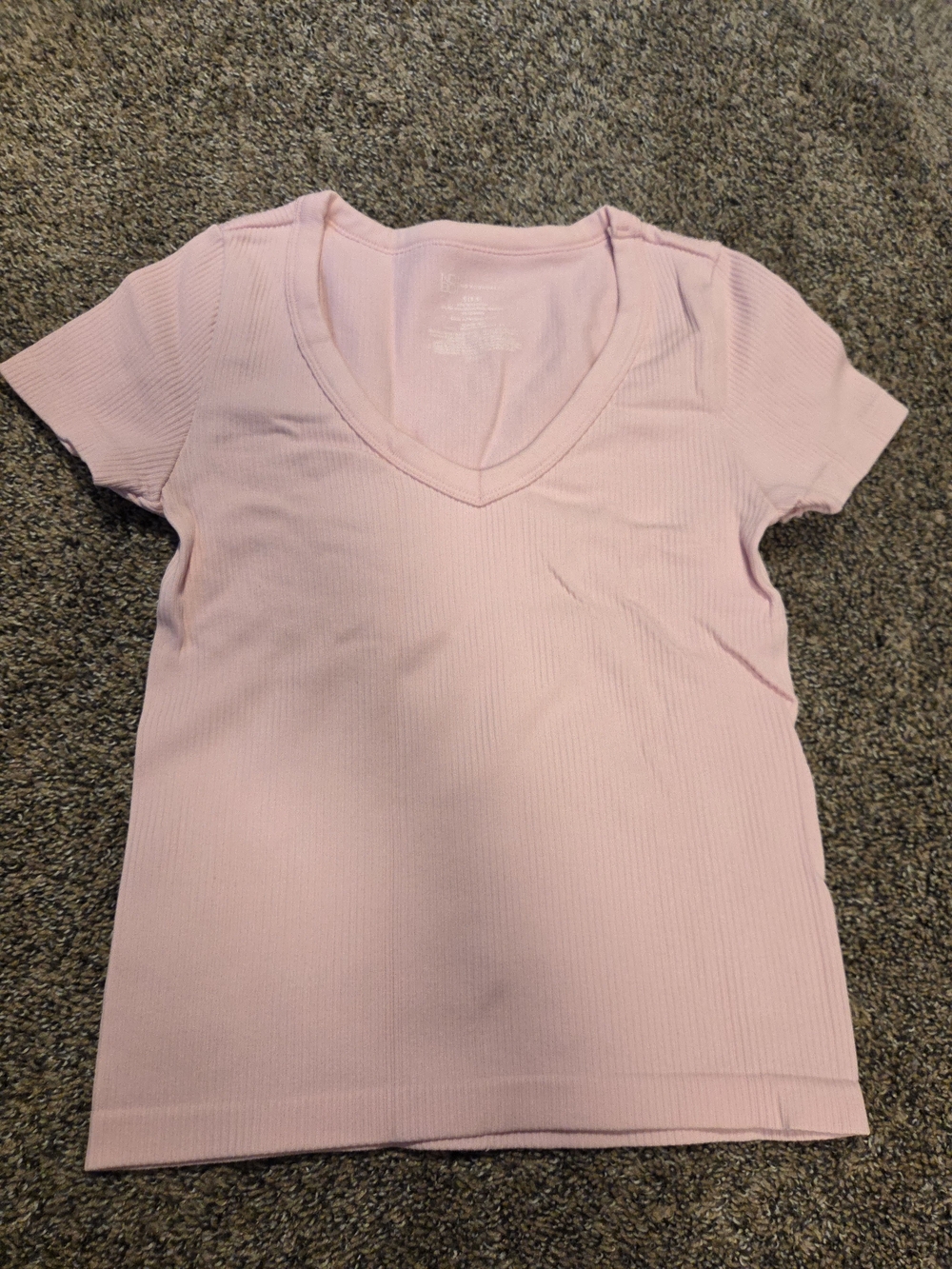 No Boundaries Sz SMALL Ribbed V-Neck Crop Top - Light Pink